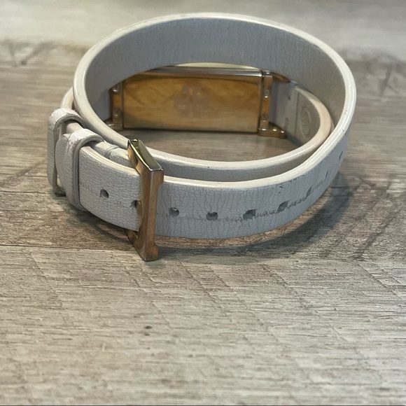 Tory Burch Light Oak & Rose Gold Fitbit Fret Double Wrap Bracelet - Picture 4 of 13